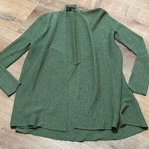 Eileen Fisher Washable Wool Long Rib Cardigan Sweater in Green - size M